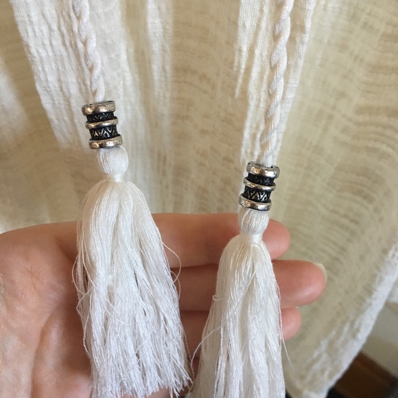 White Long Sleeve Shirt Tunic Style Oversized - Picture 3 of 8